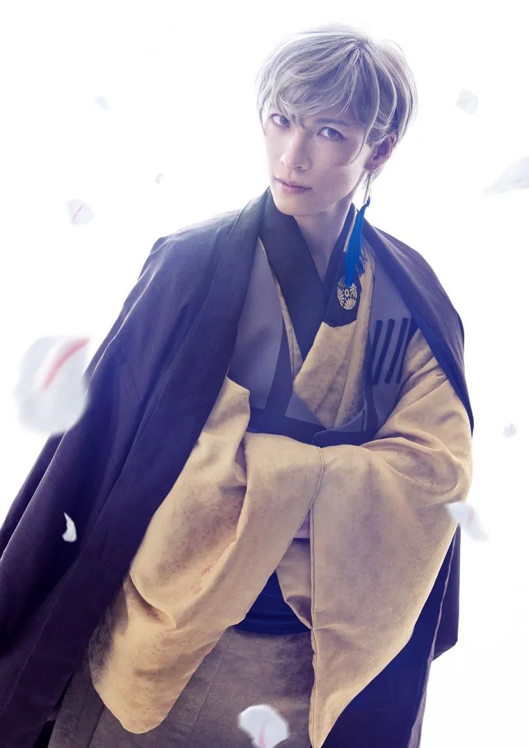 榎本武揚 役 輝馬